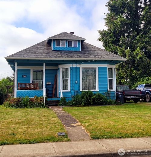 423 E Spruce Ave, Montesano, WA, 98563-3104 | Card Image