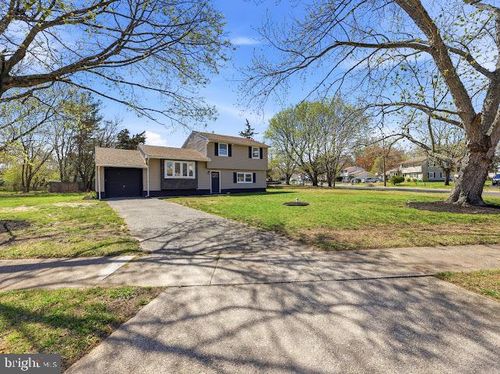 1921 Mountain Drive, VINELAND, NJ, 08360 | Card Image