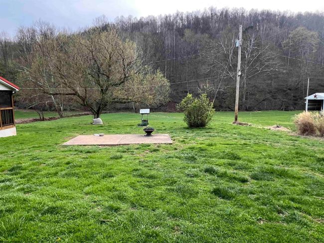 3730 Greenbrier Rd, Home with 3 bedrooms, 1 bathrooms and 3 parking in Salem WV | Image 35