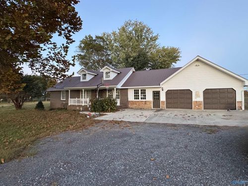 135 Bethany Rd, Horton, AL, 35980-8272 | Card Image