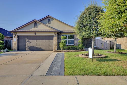 1830 Crystal Waters Dr, Rosharon, TX, 77583-1025 | Card Image