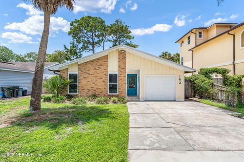 162 Belvedere St, Atlantic Beach, FL, 32233-4107 | Card Image