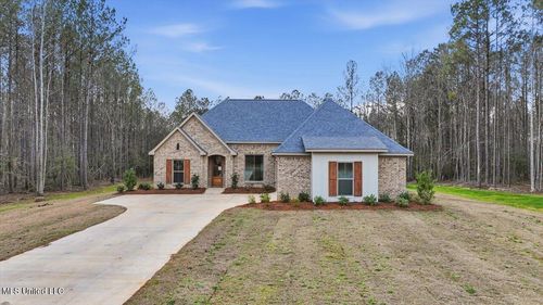 143 Ashwood Ln, Mendenhall, MS, 39114-2101 | Card Image