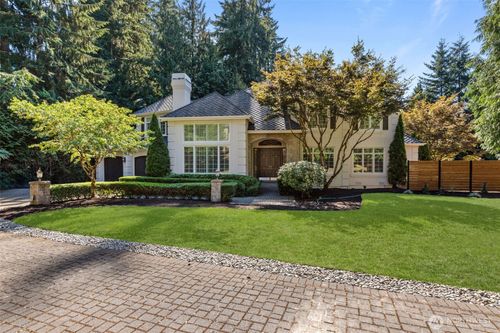 15821 Ne 164th St, Woodinville, WA, 98072-8108 | Card Image