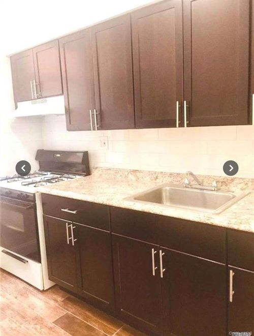 1r-90-19 198th Street, New York, NY, 11423 | Card Image