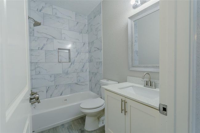 5807 Cypress Mound Ct, House other with 5 bedrooms, 5 bathrooms and 2 parking in Spring TX | Image 10