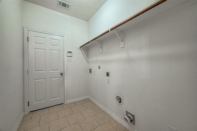 Laundry Room | Image 41
