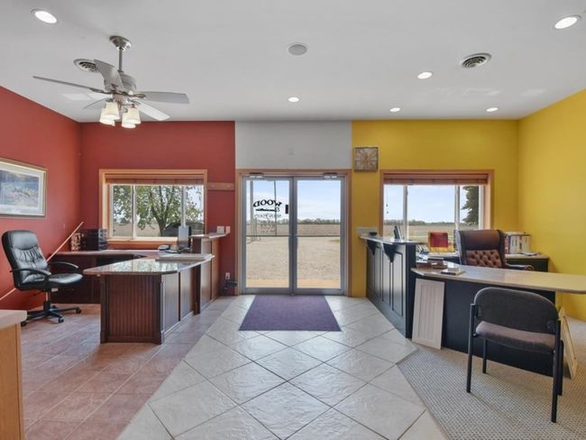 964 E 1100 North Rd, Home with 4 bedrooms, 1 bathrooms and 8 parking in Bement IL | Image 37