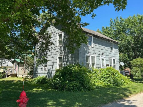 823 Nw 5th St, Grand Rapids, MN, 55744-2306 | Card Image