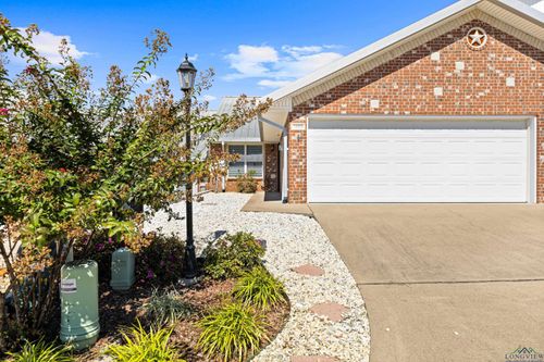 1805 Flagstone Dr, Longview, TX, 75605-4195 | Card Image
