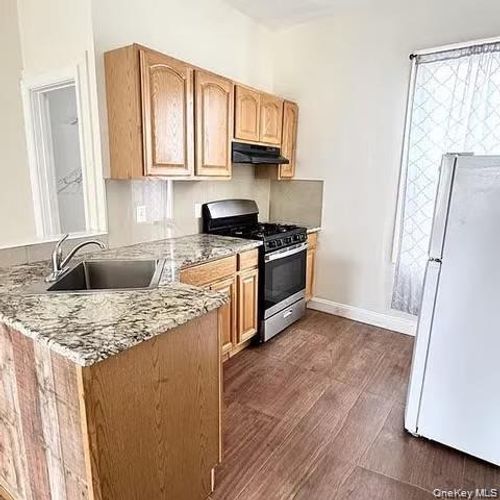 2-296 Mill Street, Poughkeepsie, NY, 12601 | Card Image