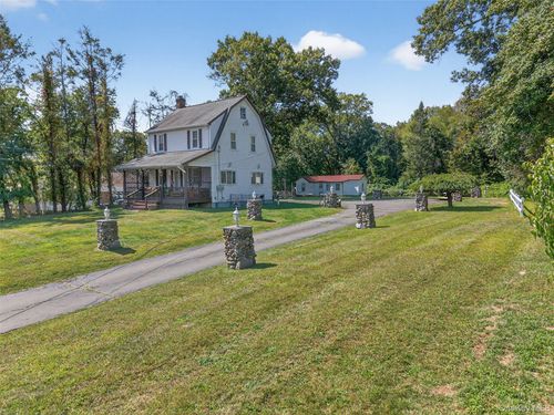 22-20 Thiells Mount Ivy Rd, Pomona, NY, 10970-3064 | Card Image