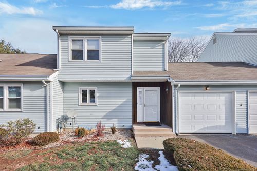 12-12 Kevin Dr, East Windsor, CT, 06088-9786 | Card Image