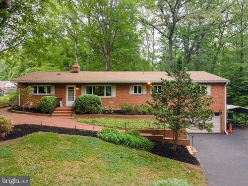 18309 Cabin Road, TRIANGLE, VA, 22172 | Card Image
