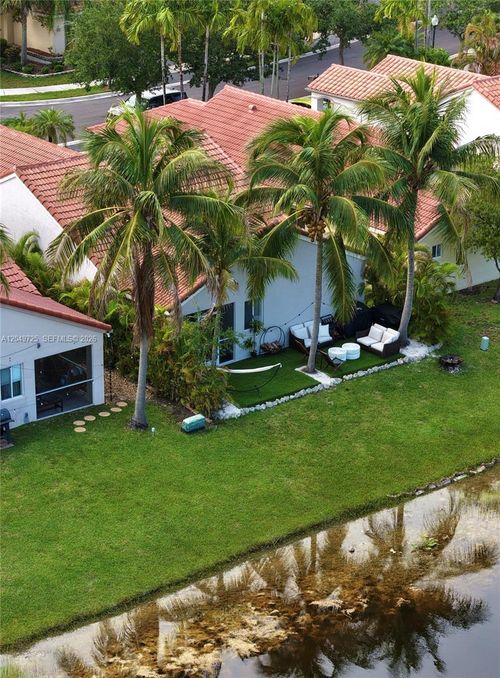 1333 Majesty Ter, Weston, FL, 33327-2308 | Card Image