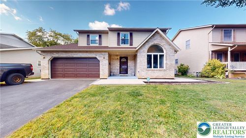 815 E Emmaus Ave, Allentown, PA, 18103-5923 | Card Image