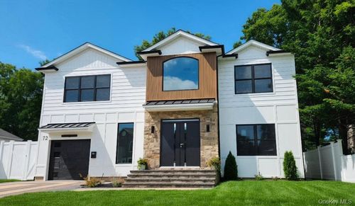 172 Choir Ln, Westbury, NY, 11590-5733 | Card Image