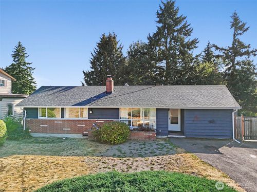 17732 46th Ave S, SeaTac, WA, 98188-4119 | Card Image