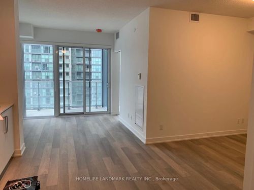 1310-5180 Yonge St, North York, ON, M2N0K5 | Card Image