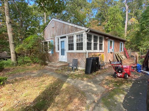 234 Lakeside Trl, Ridge, NY, 11961-2208 | Card Image