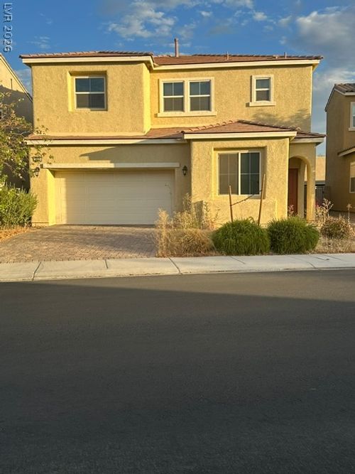 3835 Enchanted Wells Ave, North Las Vegas, NV, 89031-3753 | Card Image