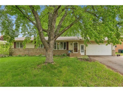 730 Apollo Rd, River Falls, WI, 54022-1200 | Card Image