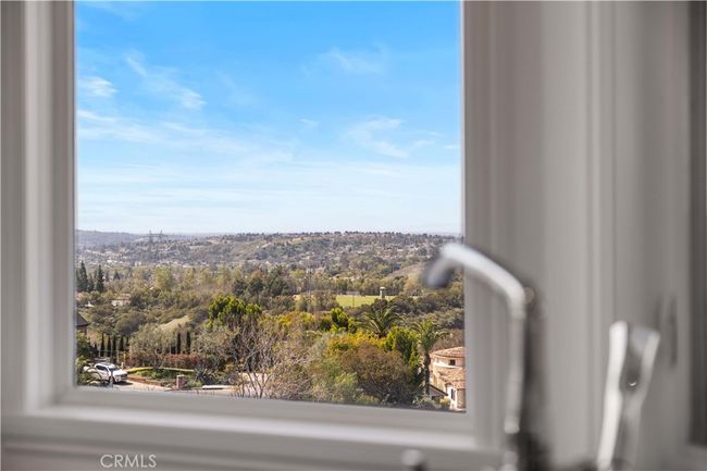 22481 Mission Hills Ln, House other with 5 bedrooms, 6 bathrooms and 6 parking in Yorba Linda CA | Image 42