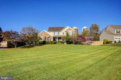 77 Berkshire Drive, House other with 4 bedrooms, 2 bathrooms and null parking in FALLING WATERS WV | Image 3