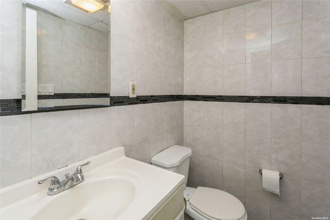 148-38 86 Th Ave, House other with 4 bedrooms, 3 bathrooms and null parking in Briarwood NY | Image 6
