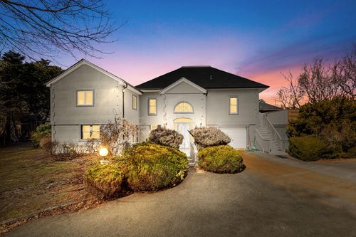 430 Salt Marsh Ln, Peconic, NY, 11958-1156 | Card Image