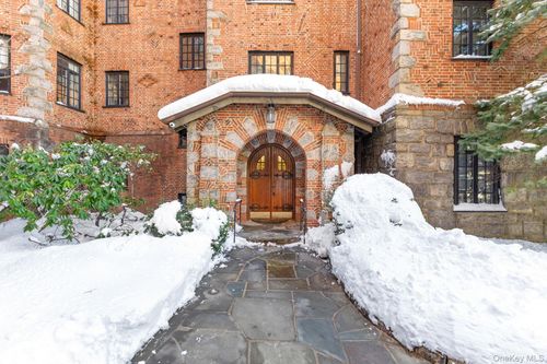 apt-6e-45 Pondfield Rd W, Yonkers, NY, 10708-2683 | Card Image