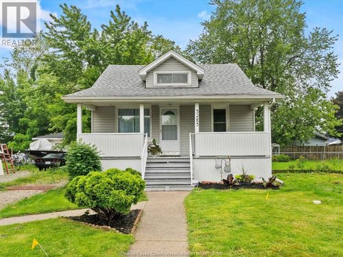 3283 Byng Rd, Windsor, ON, N8W3H1 | Card Image