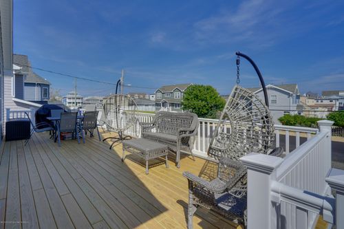 1955 Railway Ave E, Seaside Heights, NJ, 08751-1205 | Card Image