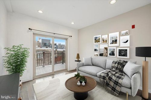 b-1814 Federal St, PHILADELPHIA, PA, 19146-2915 | Card Image