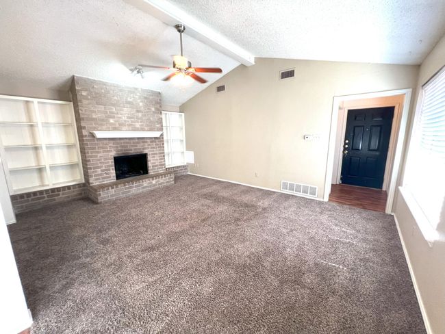 B - 5412 34 Th St, Townhouse with 2 bedrooms, 2 bathrooms and null parking in Lubbock TX | Image 7