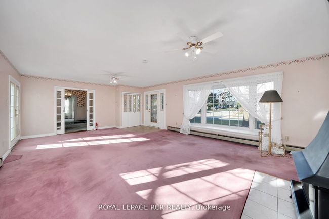 33 Pine Ave, House other with 3 bedrooms, 2 bathrooms and 5 parking in Palgrave ON | Image 5
