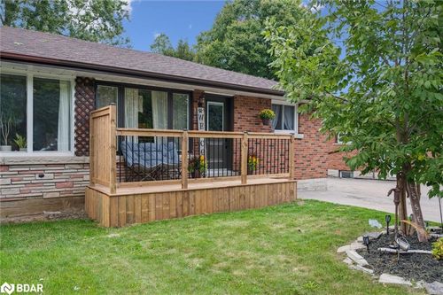 62 Sheridan St, Guelph, ON, N1E3T8 | Card Image