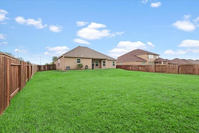 18716 Encinal Trl, House other with 3 bedrooms, 2 bathrooms and 2 parking in Magnolia TX | Image 37