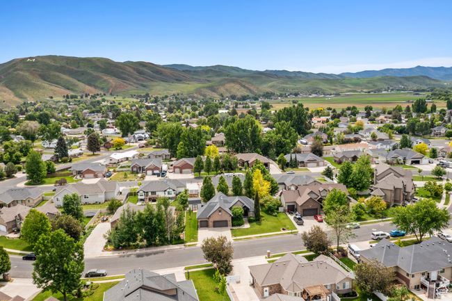 Aerial view of residential area with a mountainous background | Image 44