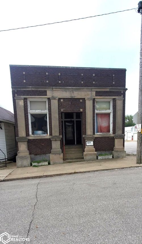 115 Main St, Kiron, IA, 51448-7702 | Card Image