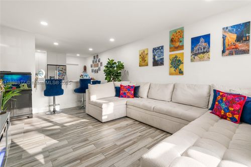17365-17365 Sw 95th Ave, Palmetto Bay, FL, 33157-4427 | Card Image