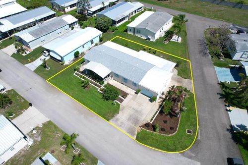 m7-5390 Hammerstone Ct, Micco, FL, 32976-7785 | Card Image