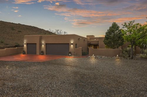34 Santa Ana Loop, Placitas, NM, 87043-9440 | Card Image