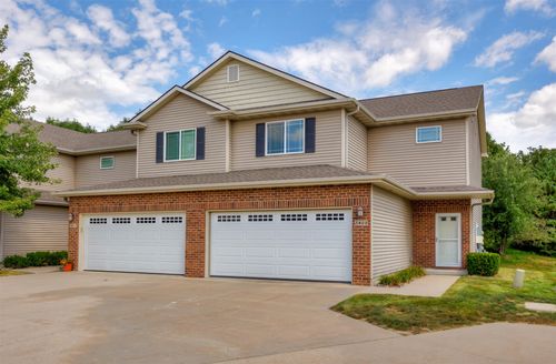 3409 84th St, Urbandale, IA, 50322-7065 | Card Image