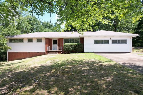 3715 Skylark Trl, Chattanooga, TN, 37416-2805 | Card Image