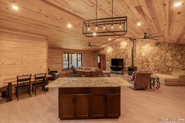 Kitchen to Great Room | Image 14