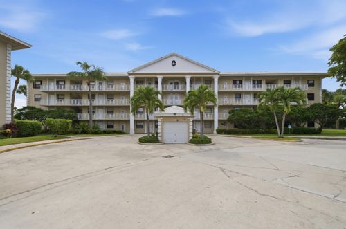 206-3515 Village Blvd, West Palm Beach, FL, 33409-7484 | Card Image