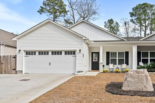1091 Dan Owen Dr, Hampstead, NC, 28443-1150 | Card Image
