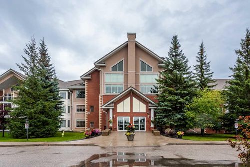 103-6868 Sierra Morena Boulevard Sw, Calgary, AB, T3H3R6 | Card Image