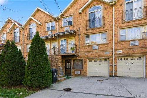 3-2853 Ely Ave, Bronx, NY, 10469-6250 | Card Image